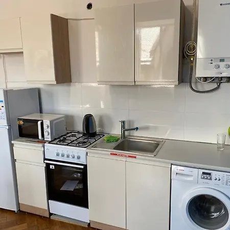 вірменський собор , не мансарда *