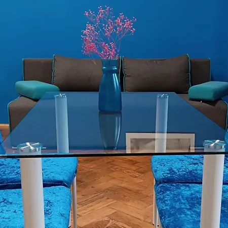 вірменський собор , не мансарда *