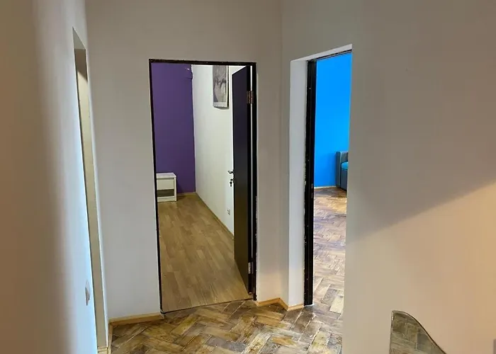 Apartamento вірменський собор , не мансарда *